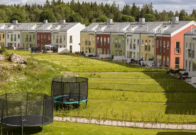 Lindbacken-Juni-8-800x552